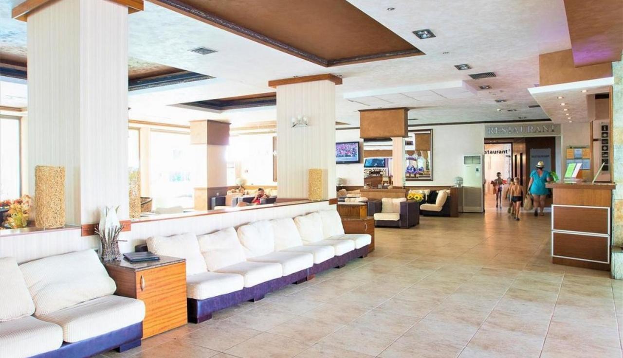 Grenada - Menada Apartments 써니비치 외부 사진